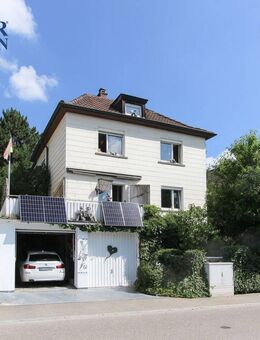 Zwei Familien, ein Dschungel & ganz viel Wau! - 2-Familienhaus in Niefern. - Niefern-Öschelbronn