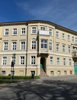 Wohnen für SENIOREN barrierearme 2-Raum-Wohnung mit Einbauküche - Neustrelitz