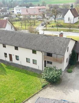 Gesamt- und Teilgrundstück mit Zweifamilienhaus - Deggenhausertal