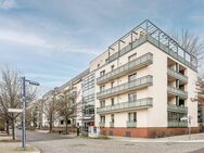 Traumlage Stralau! Bezugsfreie 2-Zimmer-Wohnung mit Balkon - Berlin