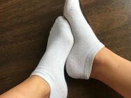 Getragene Socken zu Verkaufen - Frankfurt (Main)