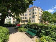 Bezugsfreie 3-Zimmer Altbauwohnung am Friedensplatz in Tempelhof - Berlin