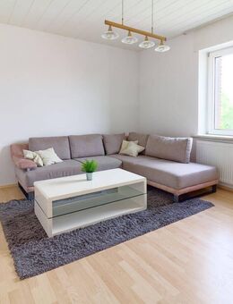 Charmante Dachgeschosswohnung im Herzen von Stromberg - Oelde