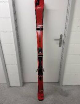 Ski (gebraucht) und Skischuhe (neu) - Wohlen b. Bern