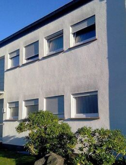 gepflegte Wohnung mit Einbauküche, Balkon, Garage, Garten - Kirkel