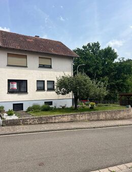 In ruhiger Wohnlage von St.Ingbert-Hassel am Waldrand gelegene DHH - Sankt Ingbert