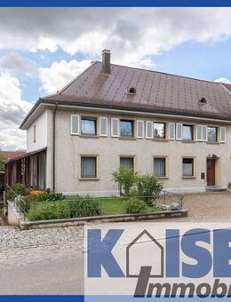 Mitten im Ortskern Dreifamilienhaus in Dogern - Dogern