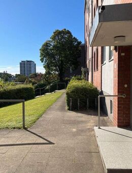 Zuhause zwischen den Seen: Vollumfassend modernisierte 3-Zimmer-Oase in Plön - Plön