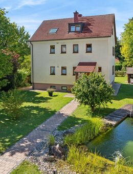 Schönes Zweifamilienhaus auf großzügigem Grundstück mit Entwicklungspotenzial in München-Moosach - München