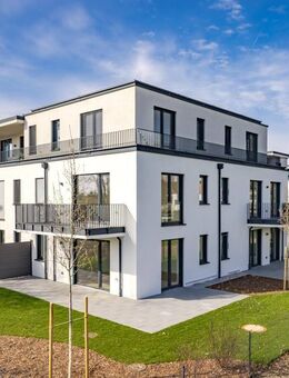 FORMHAUS | Bezugsfertige 3-Zimmer-Gartenwohnung mit Hobbyraum, zwei Terrassen und unverbaubarem Blick. Nur im Oktober... - München