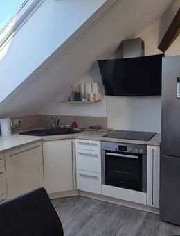 Schöne 3 Zimmer Dachgeschosswohnung - Ansbach
