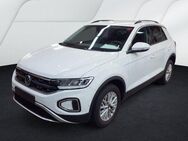 VW T-Roc, 1.0 TSI Life Dig, Jahr 2024 - Lehrte