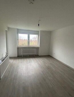 Komplette sanierte 3-Zimmer-Wohnung in ruhiger Lage - Dortmund