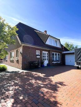 "Ihr neues Zuhause wartet auf Sie! Doppelhaushälfte mit hochwertiger Ausstattung, großem Garten, div. Stellplätzen u. v. m. in bester Lage von Ri - Ritterhude