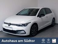 VW Golf, 1.5 TSI VIII Active |, Jahr 2022 - Rietberg