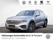 VW Touareg, 3.0 V6 AG8 Eleg, Jahr 2021 - Berlin