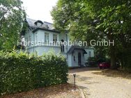 Moderne 3 Zimmer-Maisonette-Altbauwohnung mit Balkon und Terrasse im Bergedorfer Villengebiet - Hamburg