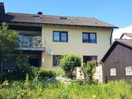 Renditestarkes 3-Familienhaus in Altdorf / LA mit enormen Potenzial - Altdorf (Bayern)