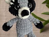 Süßer Amigurumi Waschbär. handgefertigt - Neudorf-Bornstein