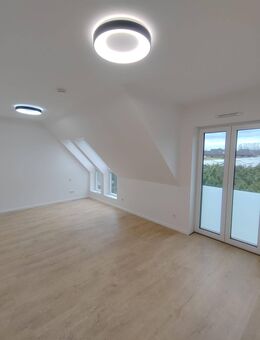 3- Zimmer Wohnung in ruhiger Toplage inkl. Einbauküche - Jüchen