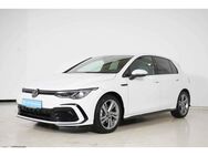 VW Golf, 2.0 TDI R-Line DC, Jahr 2024 - Amberg