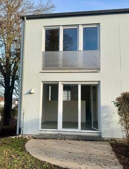 GERADLINIG: MODERNES, LOFTARTIGES HAUS MIT ZWEI STELLPLÄTZEN! - Sinsheim