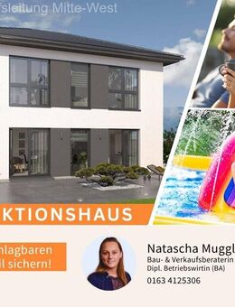 Aktionshaus mit elegantem Walmdach inkl. Grundstück. Einzugsfertig! - Glashütten (Hessen)