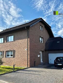 Freistehendes Einfamilienhaus mit Garage in Eschweiler-Kinzweiler - Eschweiler