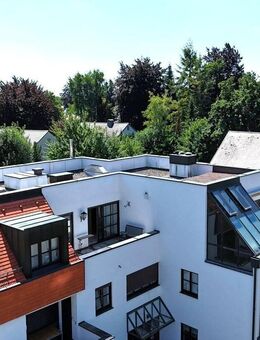 Elegantes Wohnen in exklusiver Bestlage - Großzügiges Penthouse mit zwei Dachterrassen - Augsburg