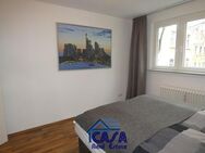 PENTHOUSE im WESTEND: 2,5 Zimmer mit Balkon und Skyline Blick - Frankfurt (Main)