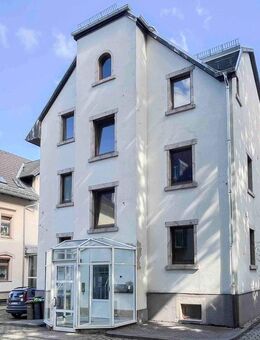 Attraktives MFH mit 3 Wohneinheiten - Vollvermietetes Anlageobjekt - Chemnitz