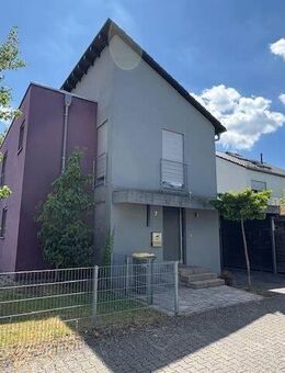 ***hochwertiges Architektenhaus mit Carport in bevorzugter Wohngegend***** - Rodenbach (Hessen)