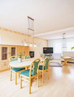 Haus mit Möglichkeiten - wohnen, arbeiten, entfalten! - Biederitz