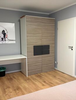 Komplettes Jugendzimmer Set von Möbel Höffner - Großbeeren