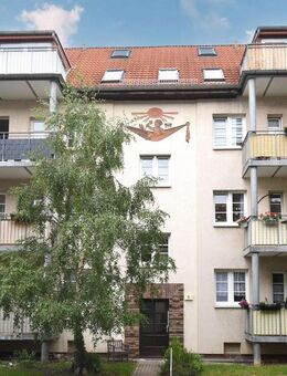 VOLL VERMIETET, STARK INVESTIERT - Mehrfamilienhaus in Leipzig-Gohlis mit 10 Einheiten - Leipzig