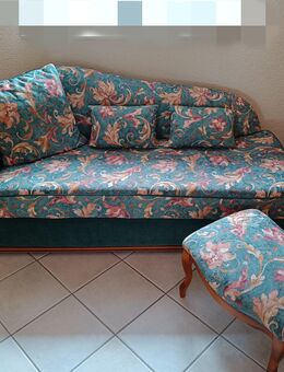 Couch mit Hocker Top Zustand - Dessau-Roßlau