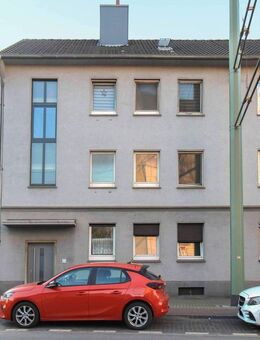 Paketangebot: Zwei Wohnungen mit Ausbaupotenzial DG, Balkon und Stellplatz in Duisburg-Obermeiderich - Duisburg