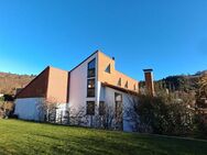 Freistehendes Architektenhaus mit Doppelgarage in schöner Lage von Kirkel - Kirkel