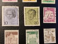 12 Briefmarken Deutsche Bundespost, gestempelt, von 1966 bis 1975 - Leverkusen
