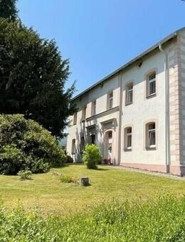 Ein- bis Zweifamilienhaus zu verkaufen - Dorfhain