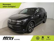 VW Tiguan, 2.0 l TDI Life, Jahr 2022 - Olching