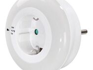 Hama LED Nachtlicht LED Nachtlicht mit Steckdose, Lichtsensor, Berührungsschutz, Ein-/Ausschalter, LED fest integriert, Tageslichtweiß