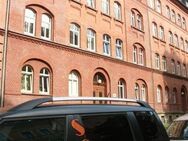 3-R-Wohnung mit Laminat & Balkon in ruhiger Lage, Klararstr. - Chemnitz