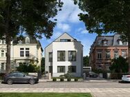 WOHLFÜHLOASE UNTER ZEITLOSEM SATTELDACH - Ludwigsburg