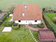 Einfamilienhaus in familienfreundlicher Feldrandlage von Wohltorf - Wohltorf