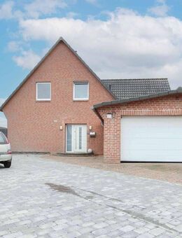 Familientraum mit Garten und Komfort - gepflegtes Einfamilienhaus mit PV-Anlage und Doppelgarage - Drochtersen
