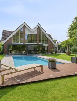 Architektur trifft Ambiente: Repräsentative Villa mit Parkcharakter in Hilden-Süd - Hilden