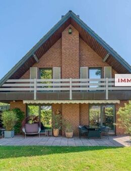 IMMOBERLIN.DE – Toplage! Sehr sympathisches Einfamilienhaus mit Südwestterrasse & Garage beim Heinrich-Laehr-Park - Berlin