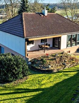 Wohnen mit viel Freiraum - Einfamilienhaus auf großem Grundstück - Aglasterhausen