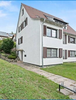 Modernes Zweifamilienhaus plus Gewerbeeinheit insgesamt ca. 243m² und großzügigen Freiflächen. - Konstanz